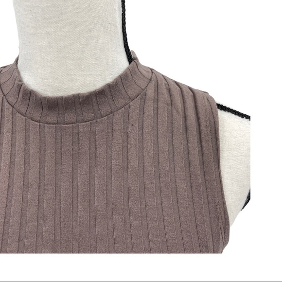 Forever 21 Ribbed Mock Neck Bodycon Dress Size M - Picture 4 of 10